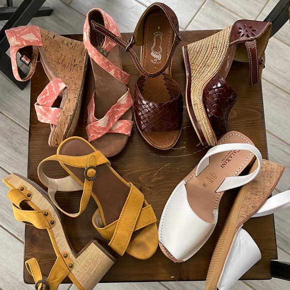 SOLD - Picture 3 of 3